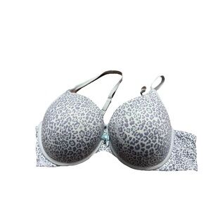 Victoria Secret Women’s Grey Cheetah Body Perfect Shape Bra! 38C